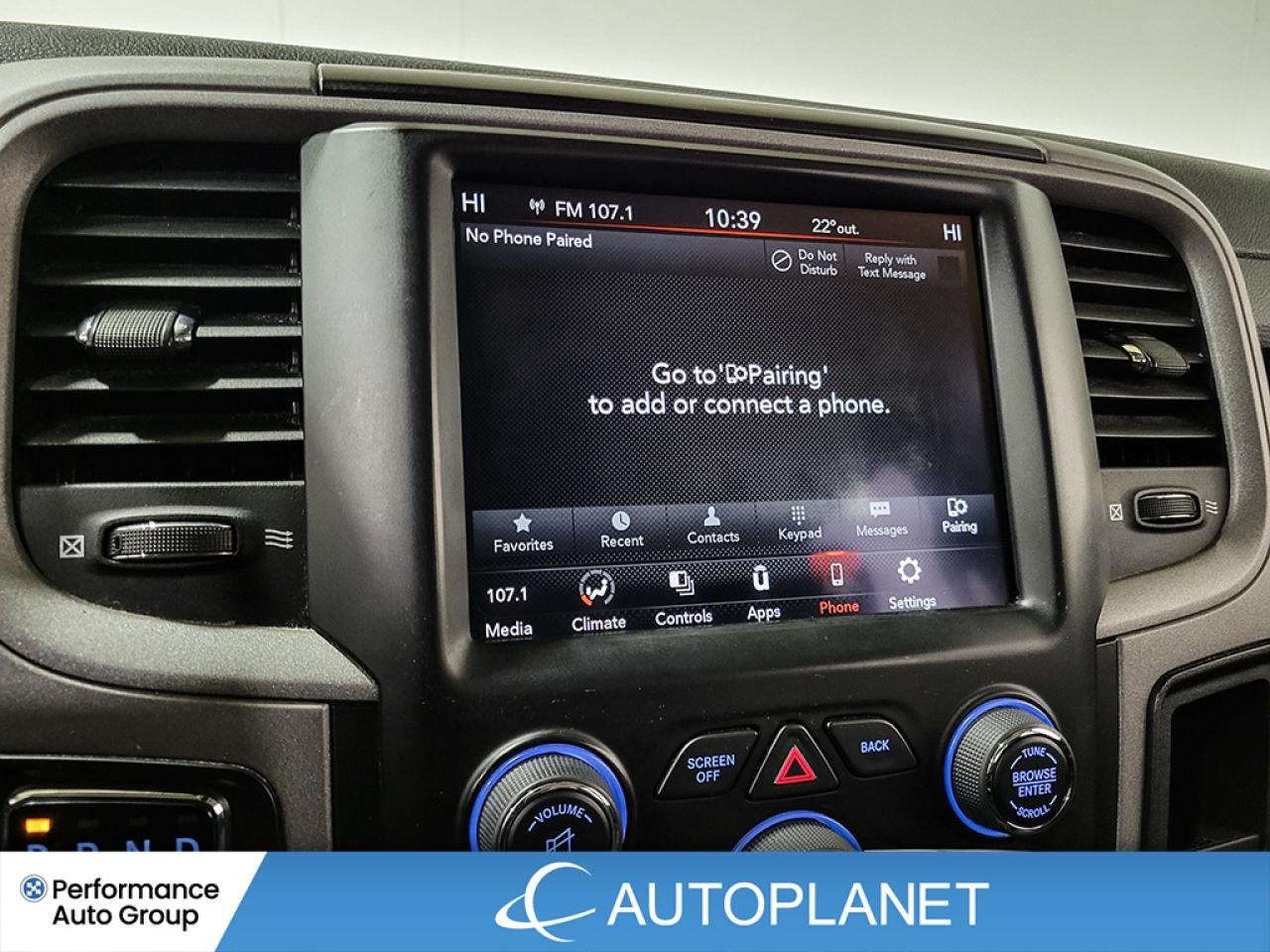 2021 RAM 1500 Classic Express 4x4 - FINANCE @$115/WK OR LEASE @$127/WK Photo