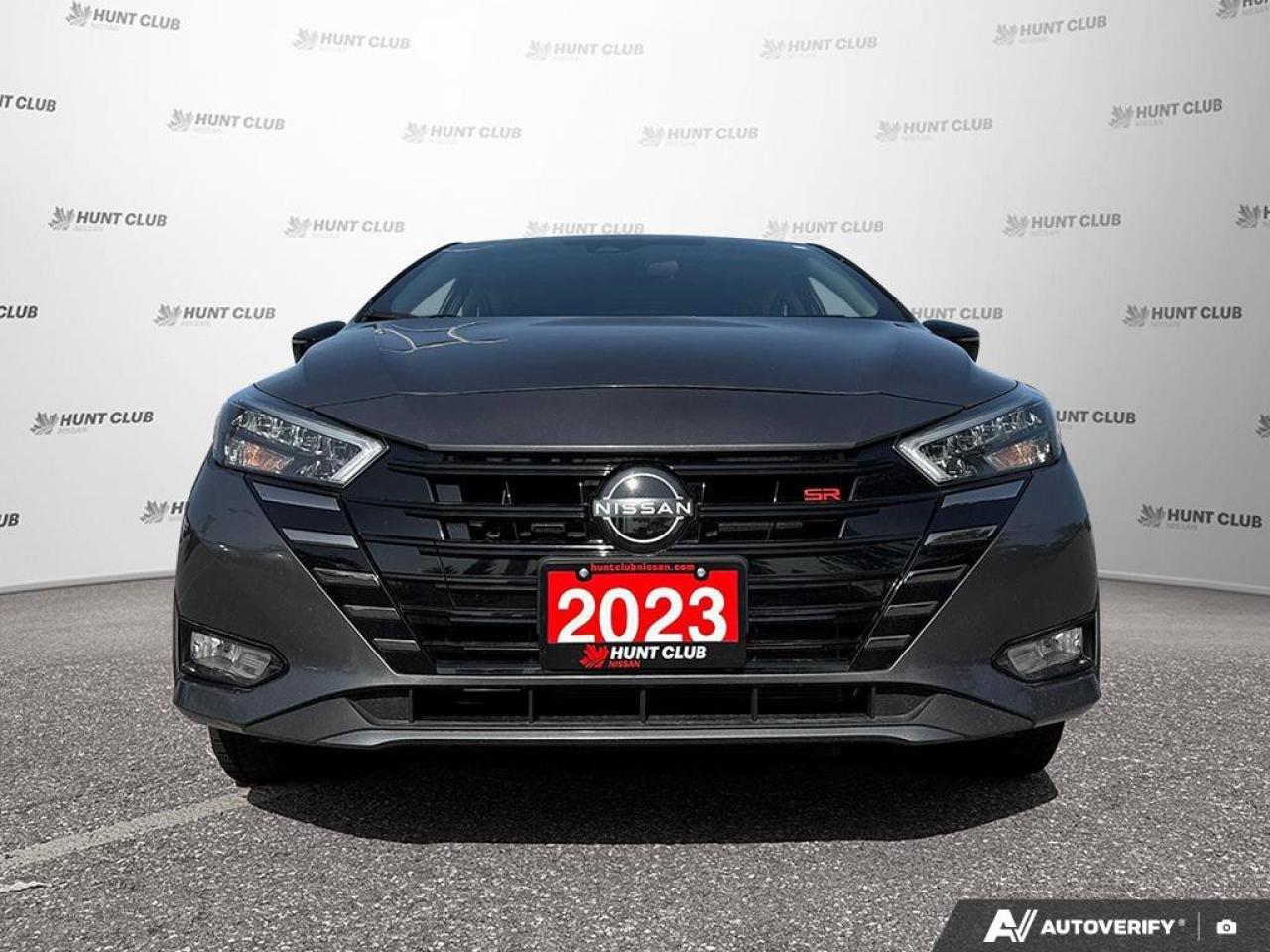 2023 Nissan Versa SR Photo