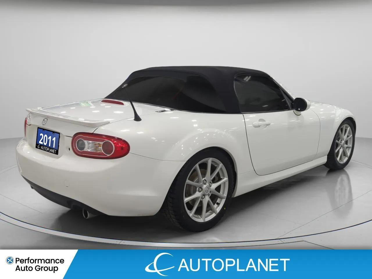 2011 Mazda MX-5 GS RWD/ Convertible /Leather Steering Wheel! Photo