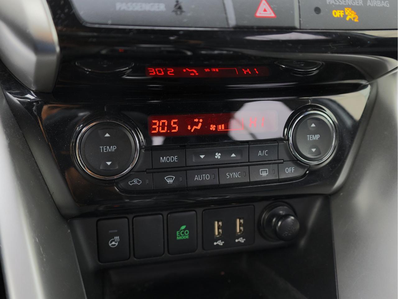 2023 Mitsubishi Eclipse Cross SEL S-AWC Photo