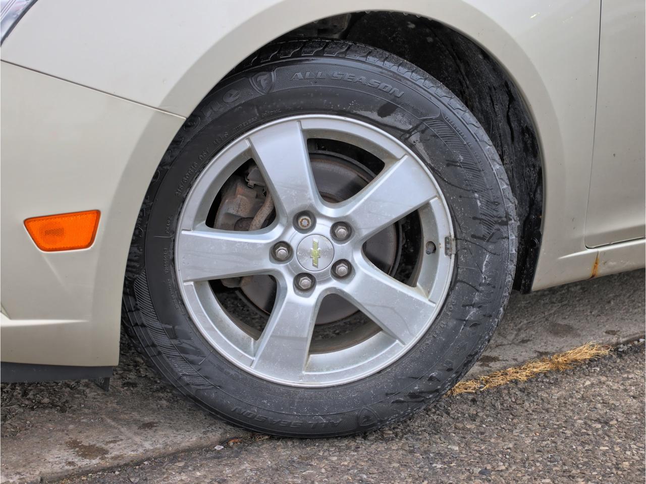 2014 Chevrolet Cruze 4dr Sdn 2lt Photo