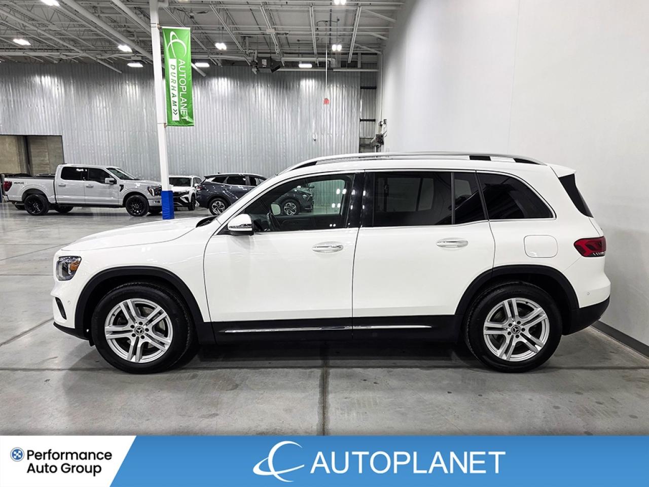 2023 Mercedes-Benz GLB250 4MATIC, Premium Pkg, 360 Cam, Navi, Heated Seats! Photo