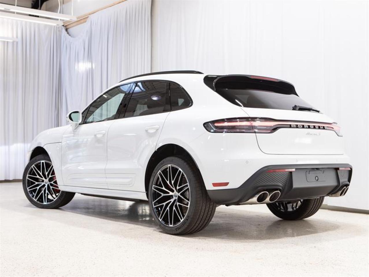 2026 Porsche Macan S AWD Photo2