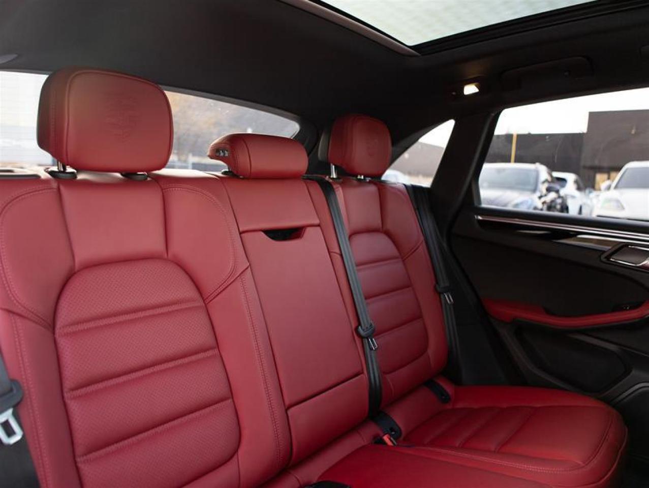 2026 Porsche Macan S AWD Photo