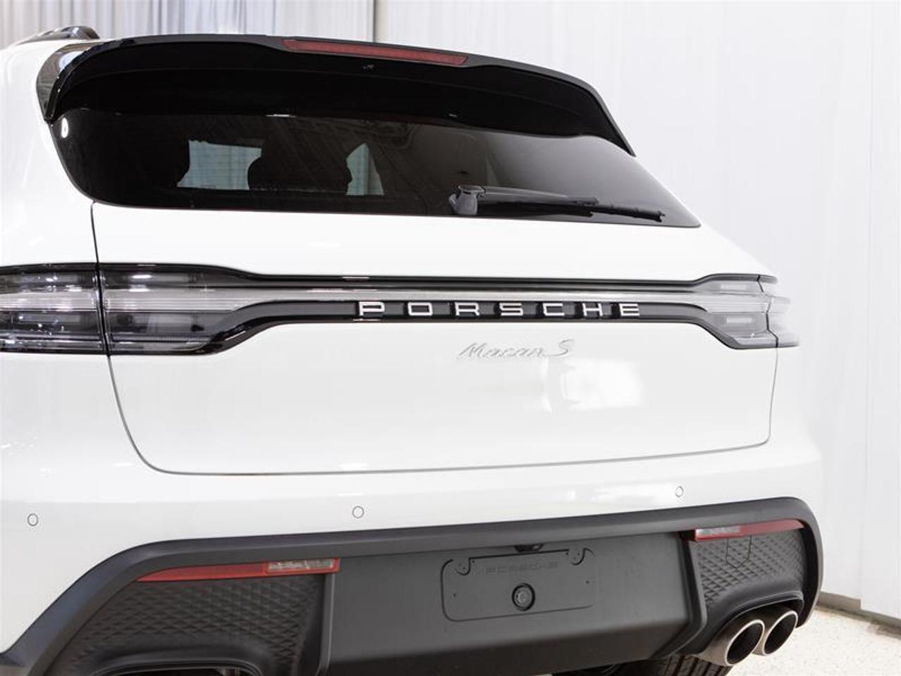 2026 Porsche Macan S AWD Photo