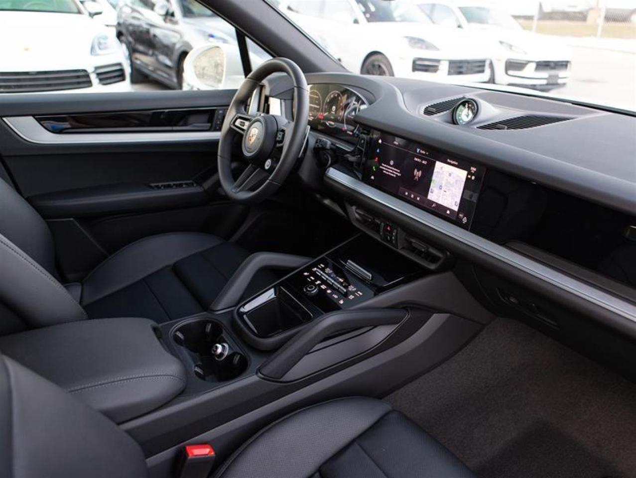 2026 Porsche Cayenne e-Hybrid AWD Photo