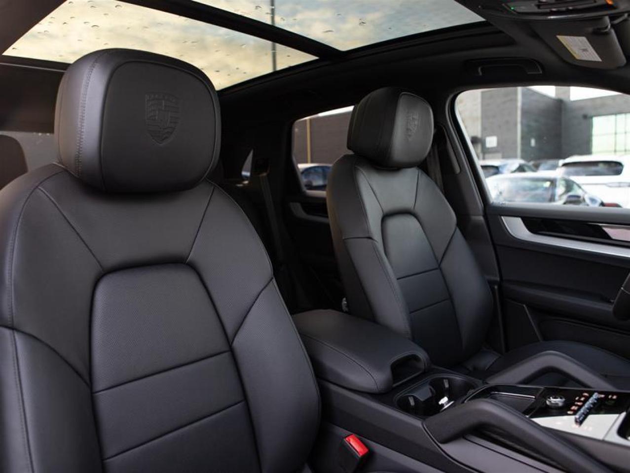 2026 Porsche Cayenne e-Hybrid AWD Photo