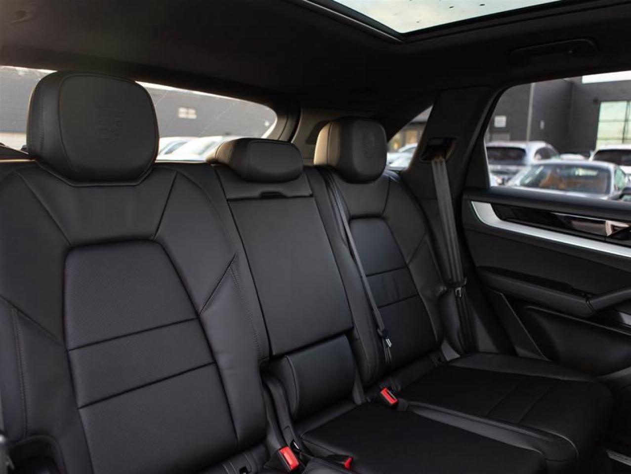 2026 Porsche Cayenne e-Hybrid AWD Photo