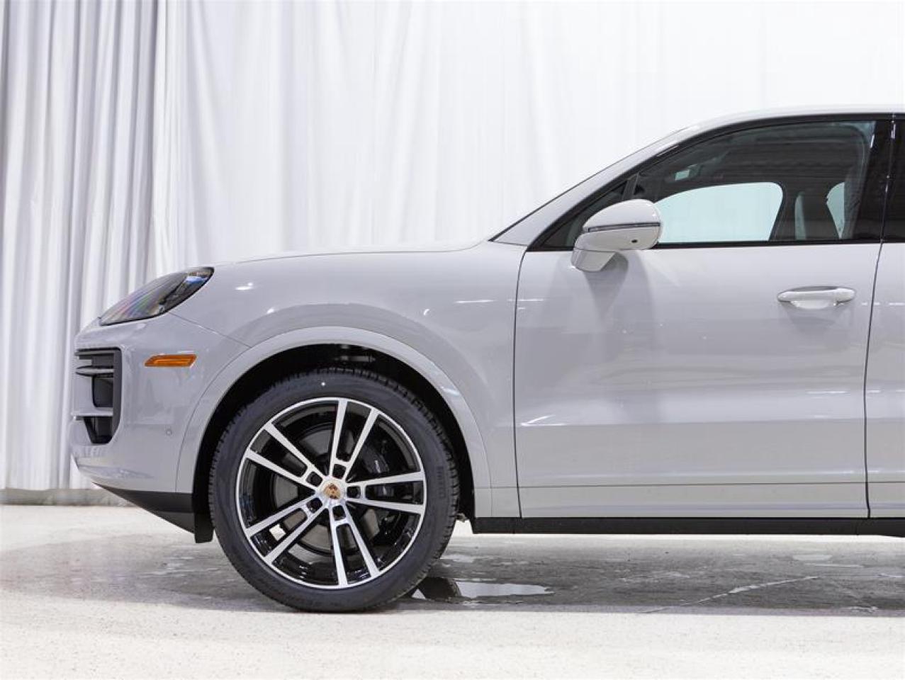 2026 Porsche Cayenne AWD Photo