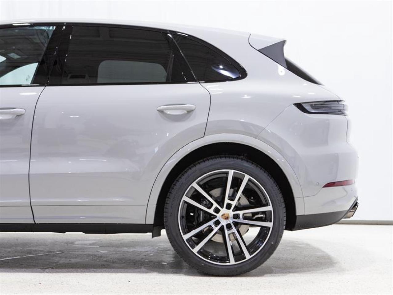 2026 Porsche Cayenne AWD Photo