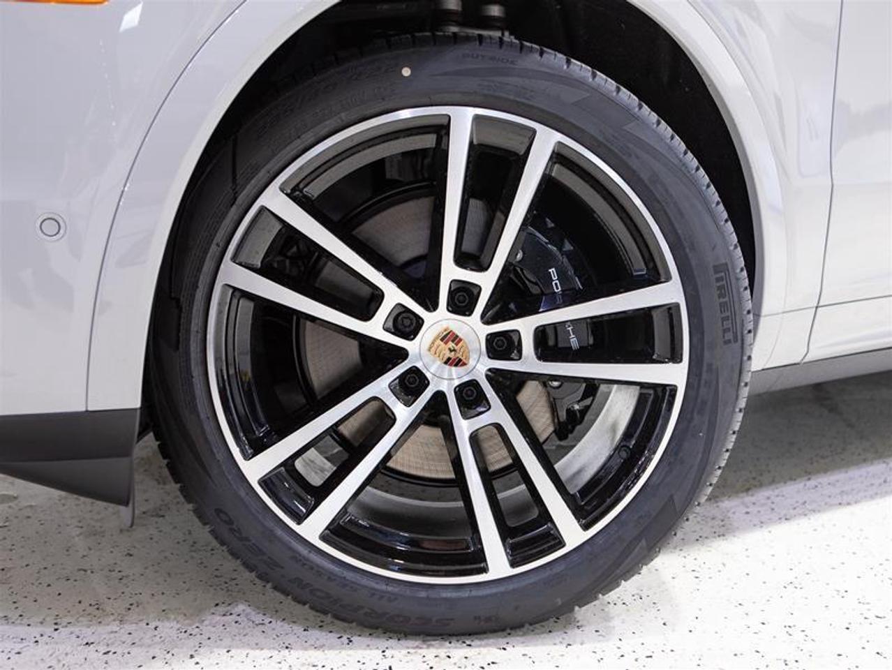 2026 Porsche Cayenne AWD Photo