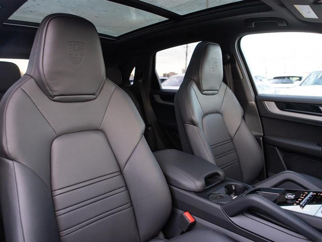 2026 Porsche Cayenne AWD Photo