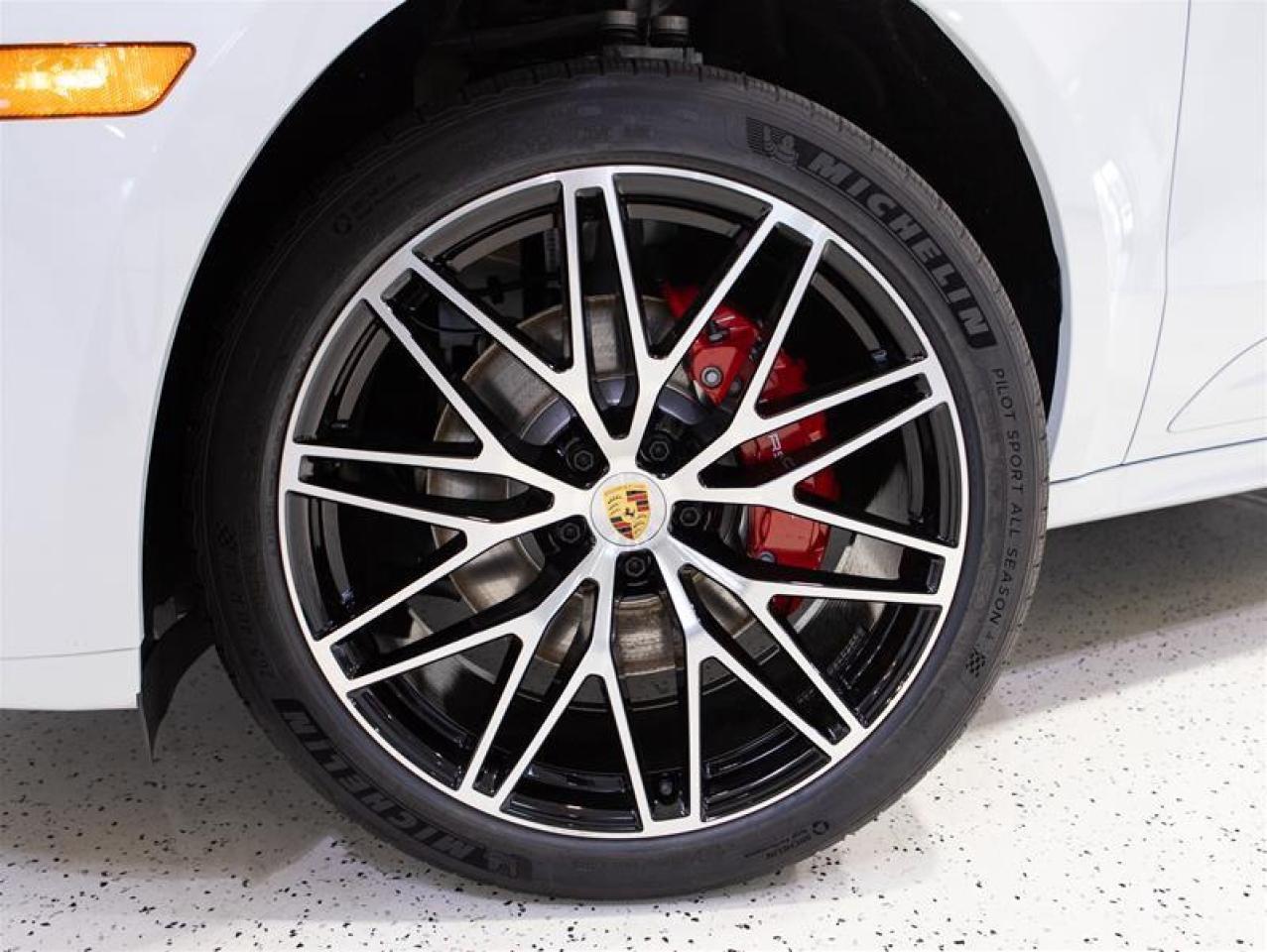 2026 Porsche Macan S AWD Photo