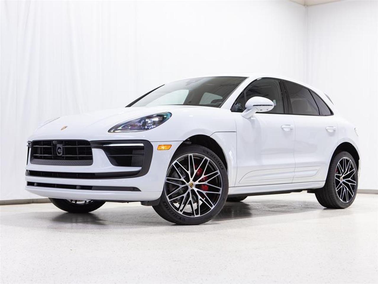 2026 Porsche Macan S AWD Photo0