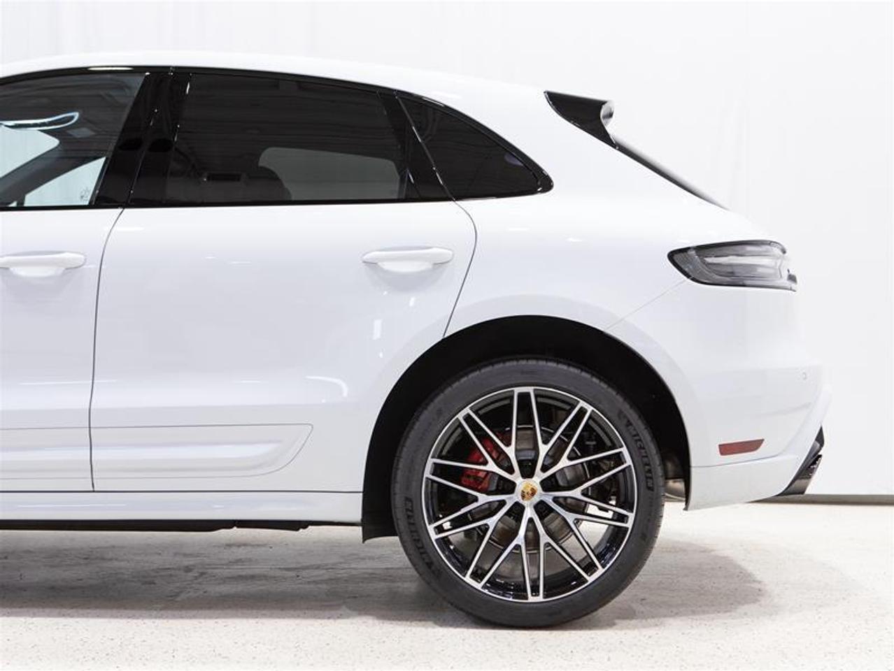 2026 Porsche Macan S AWD Photo