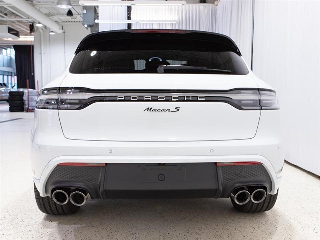 2026 Porsche Macan S AWD Photo