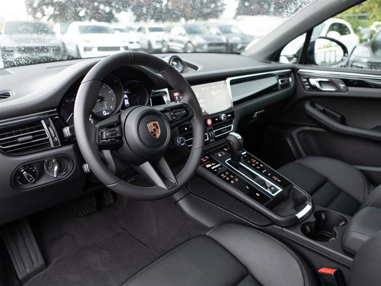 2026 Porsche Macan S AWD Photo