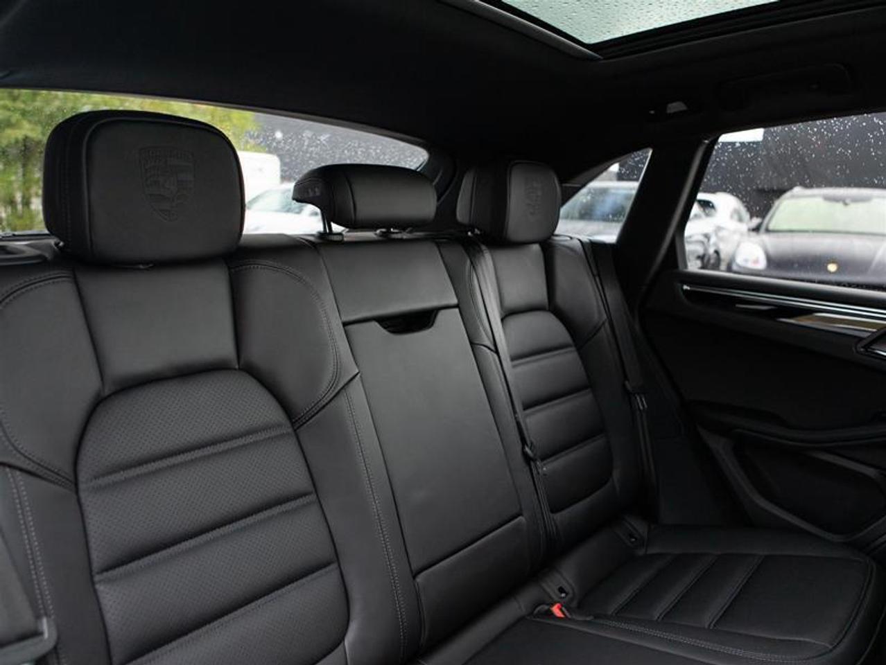 2026 Porsche Macan S AWD Photo