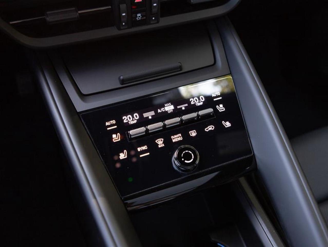 2025 Porsche Macan Electric 4 AWD Photo