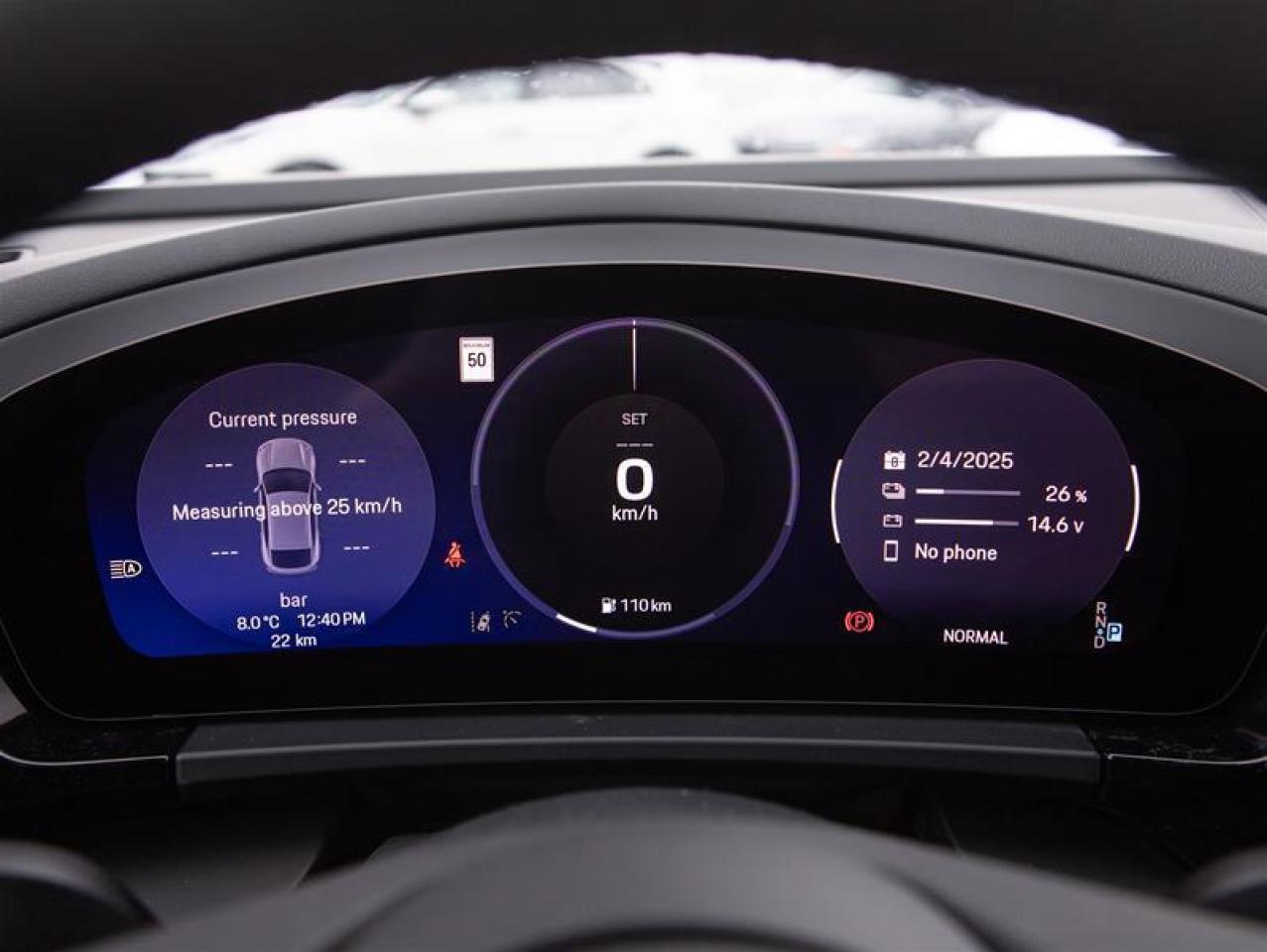 2025 Porsche Macan Electric RWD Photo