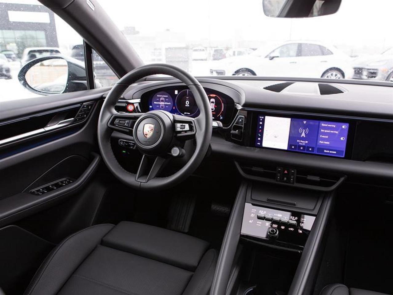 2025 Porsche Macan Electric RWD Photo