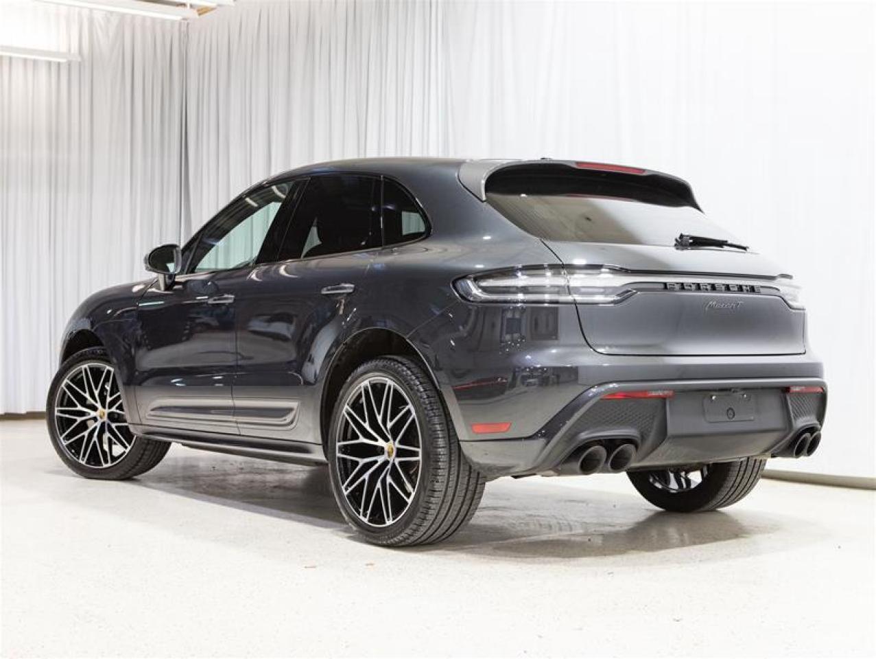 2024 Porsche Macan T AWD Photo
