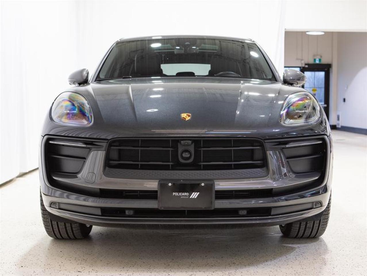 2024 Porsche Macan T AWD Photo