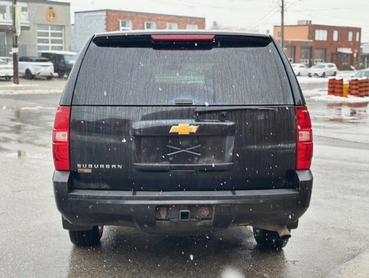 2012 Chevrolet Suburban 2500 4WD **9 PASSENGER-EX-POLICE-6.0L V8** Photo