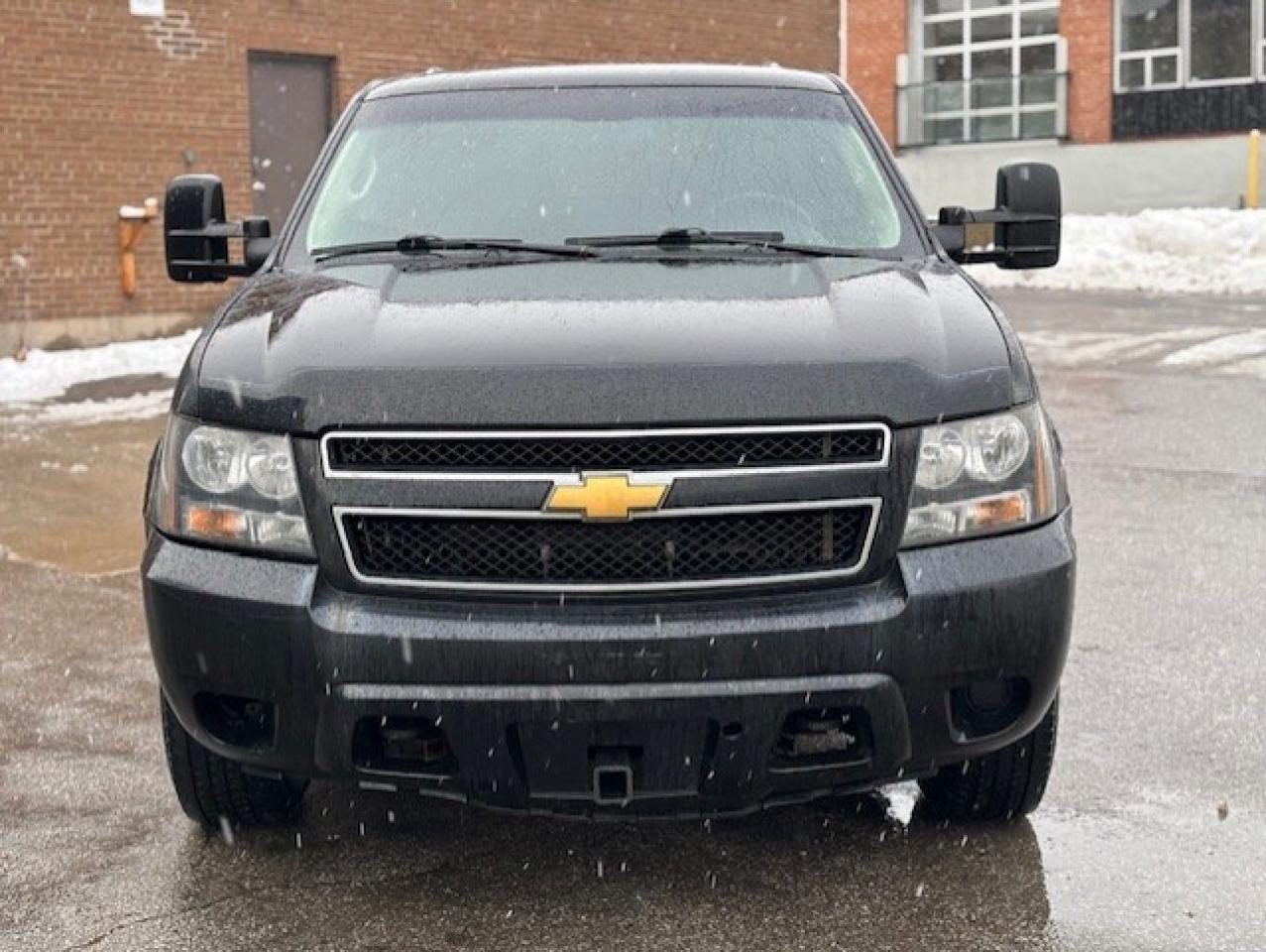 2012 Chevrolet Suburban 2500 4WD **9 PASSENGER-EX-POLICE-6.0L V8** Photo
