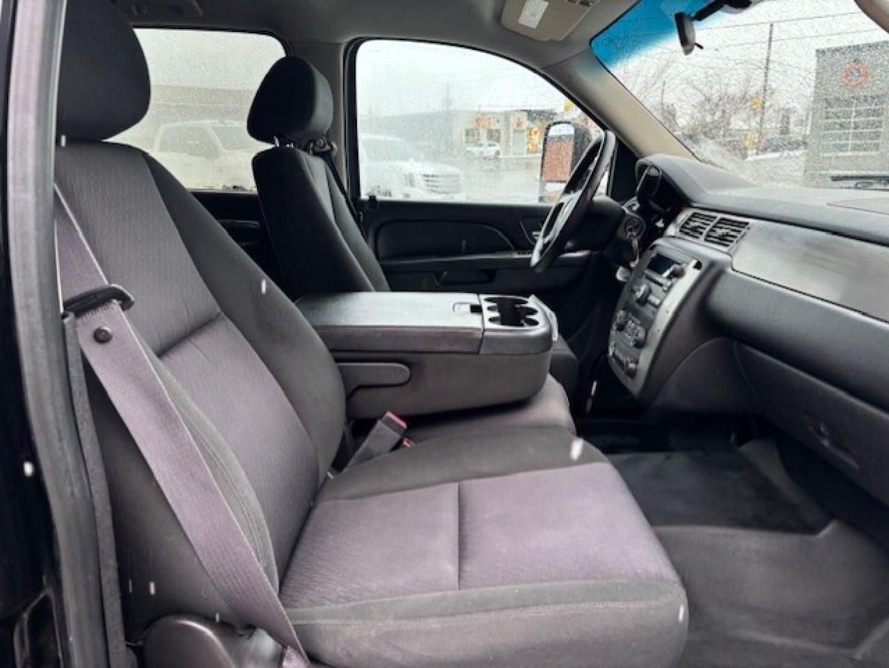 2012 Chevrolet Suburban 2500 4WD **9 PASSENGER-EX-POLICE-6.0L V8** Photo