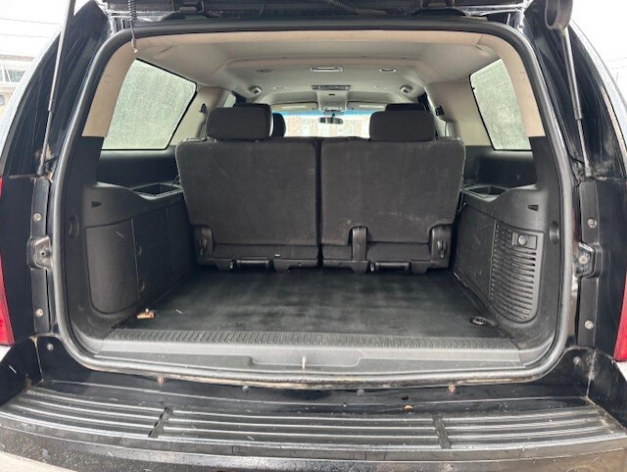 2012 Chevrolet Suburban 2500 4WD **9 PASSENGER-EX-POLICE-6.0L V8** Photo