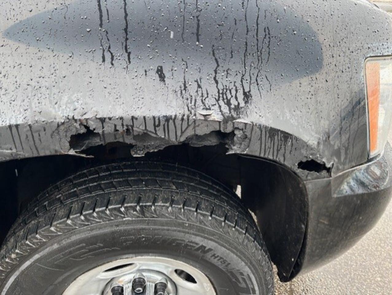 2012 Chevrolet Suburban 2500 4WD **9 PASSENGER-EX-POLICE-6.0L V8** Photo