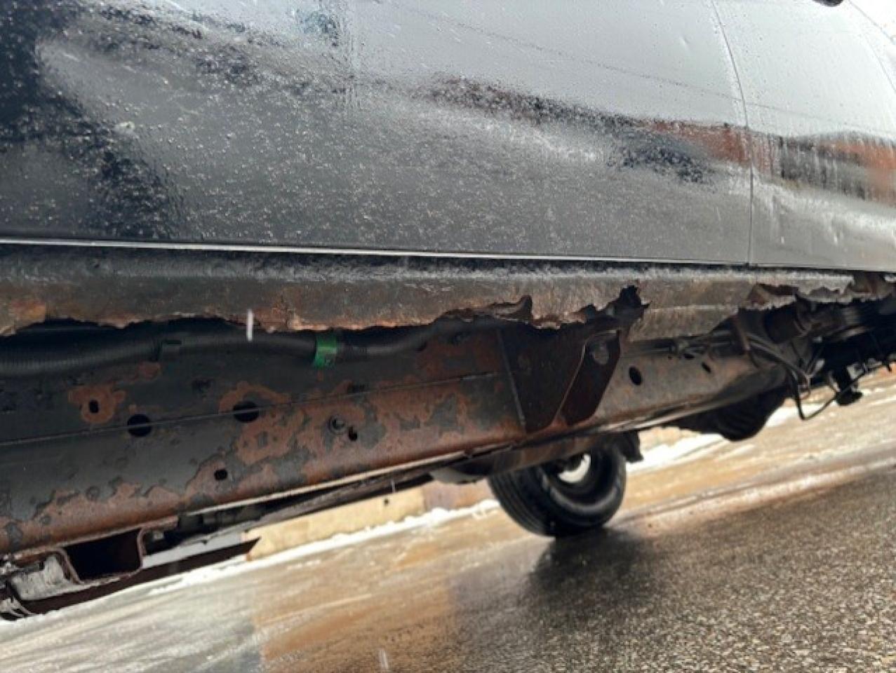 2012 Chevrolet Suburban 2500 4WD **9 PASSENGER-EX-POLICE-6.0L V8** Photo