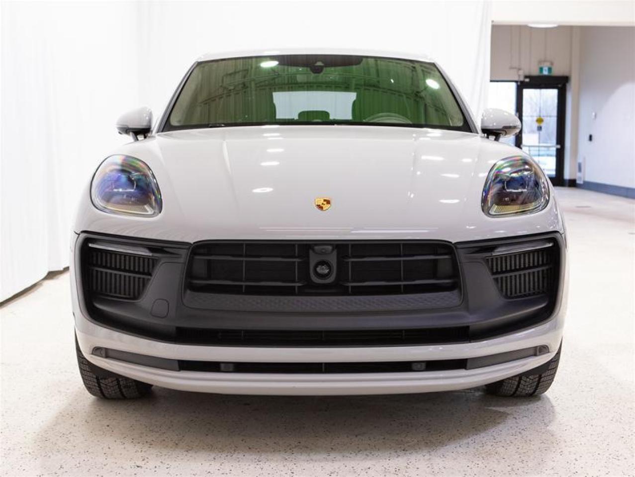 2025 Porsche Macan GTS AWD Photo