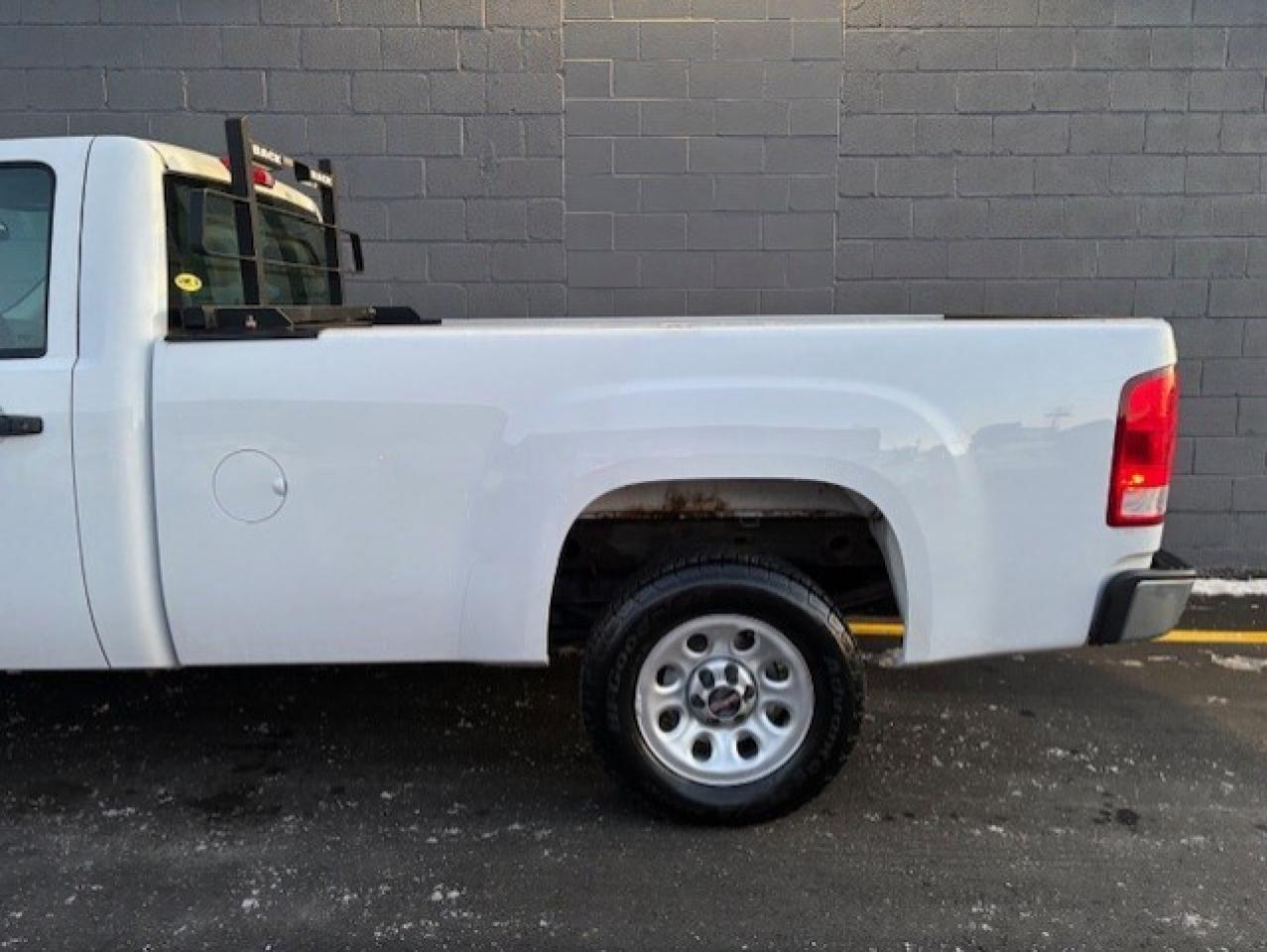 2012 GMC Sierra 1500 ONLY 35,000KM-REGULAR CAB LONG BOX-CERTIFIED Photo2