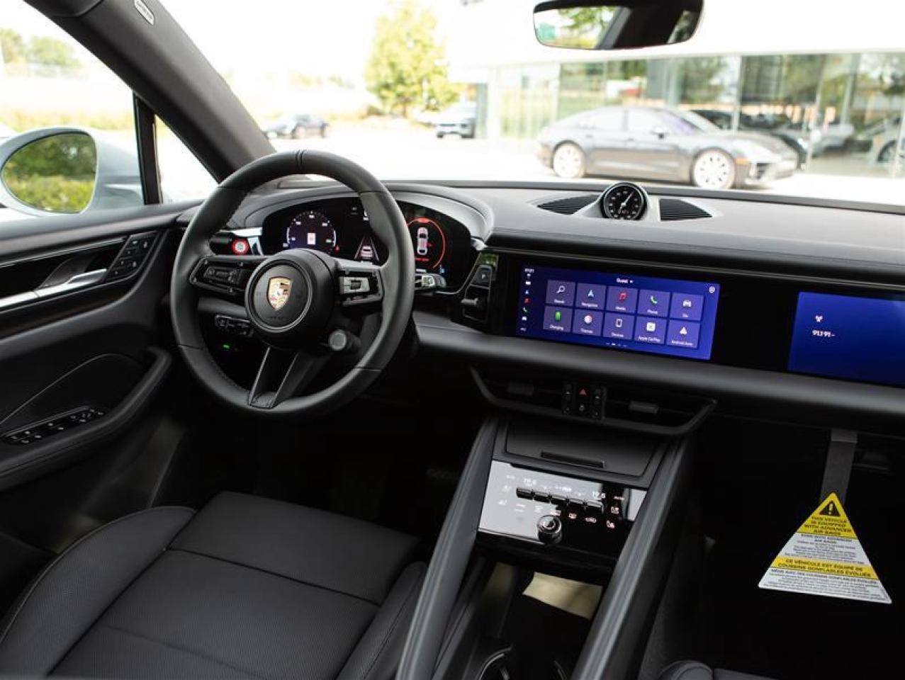 2024 Porsche Macan Electric 4 AWD Photo