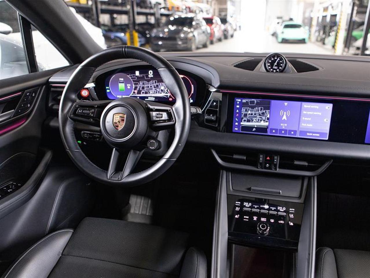 2024 Porsche Macan Electric 4 AWD Photo