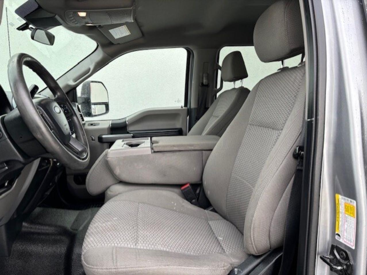 2021 Ford F-350 XLT CREW CAB-LONG BOX-1 OWNER-CERTIFIED-WE FINANCE Photo