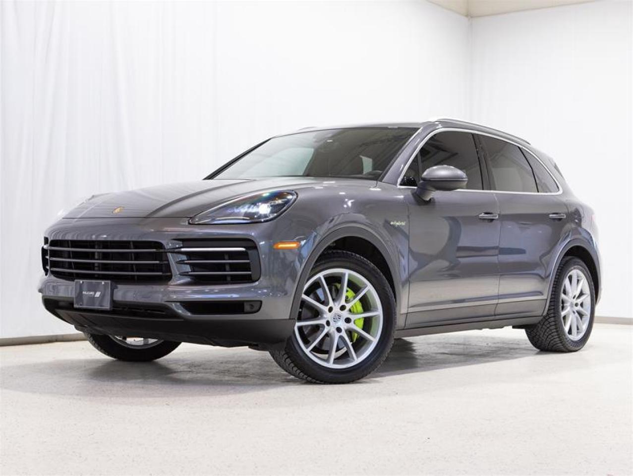 2023 Porsche Cayenne E-Hybrid Photo0