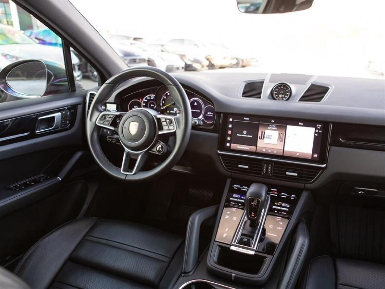 2023 Porsche Cayenne E-Hybrid Photo