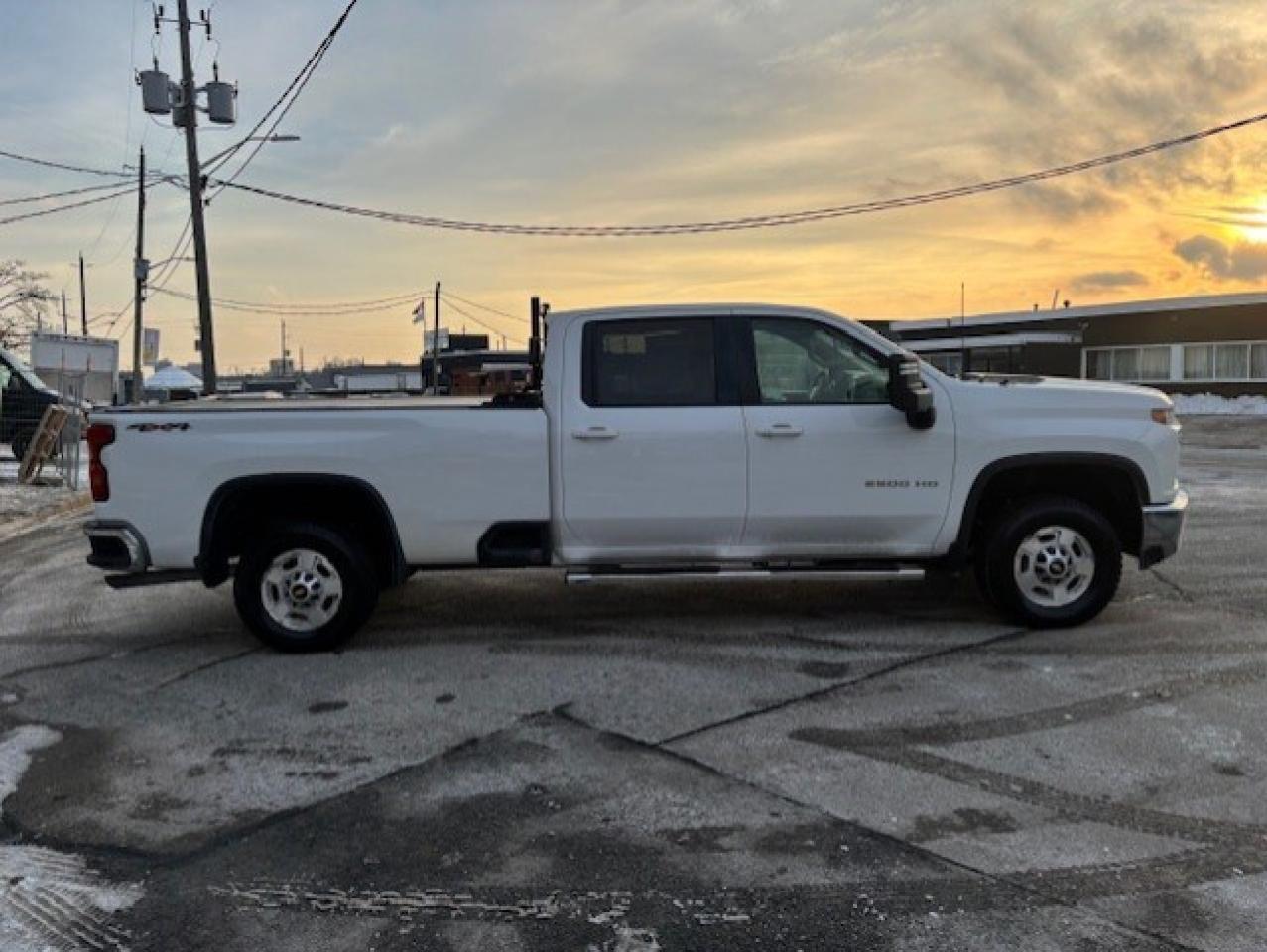 2021 Chevrolet SILVERADO 2500HD LT 4WD-CREW CAB-8' LONG BOX--CERTIFIED-WE FINANCE! Photo