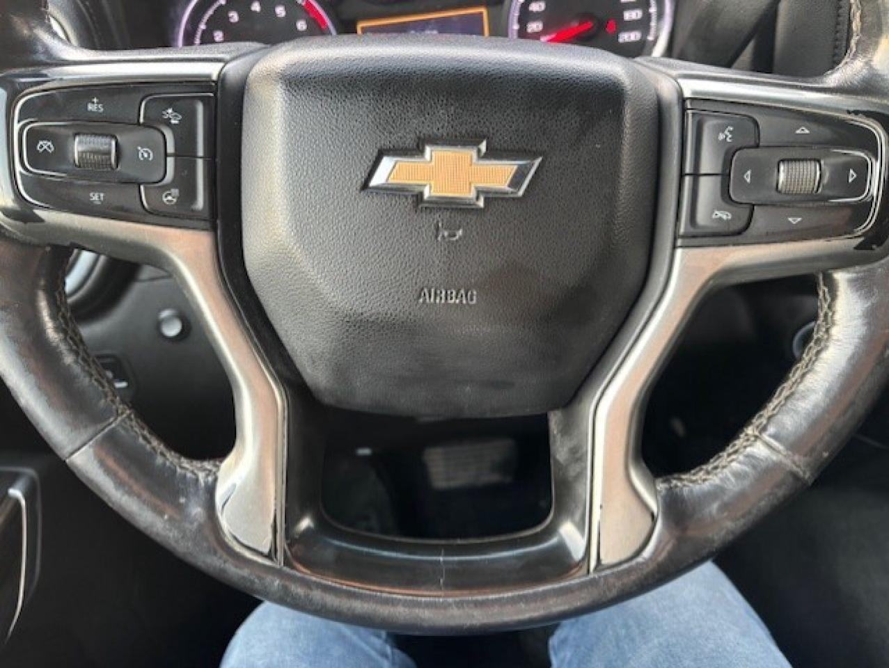 2021 Chevrolet SILVERADO 2500HD LT 4WD-CREW CAB-8' LONG BOX--CERTIFIED-WE FINANCE! Photo