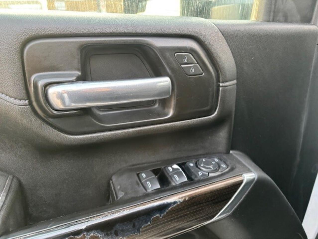 2021 Chevrolet SILVERADO 2500HD LT 4WD-CREW CAB-8' LONG BOX--CERTIFIED-WE FINANCE! Photo