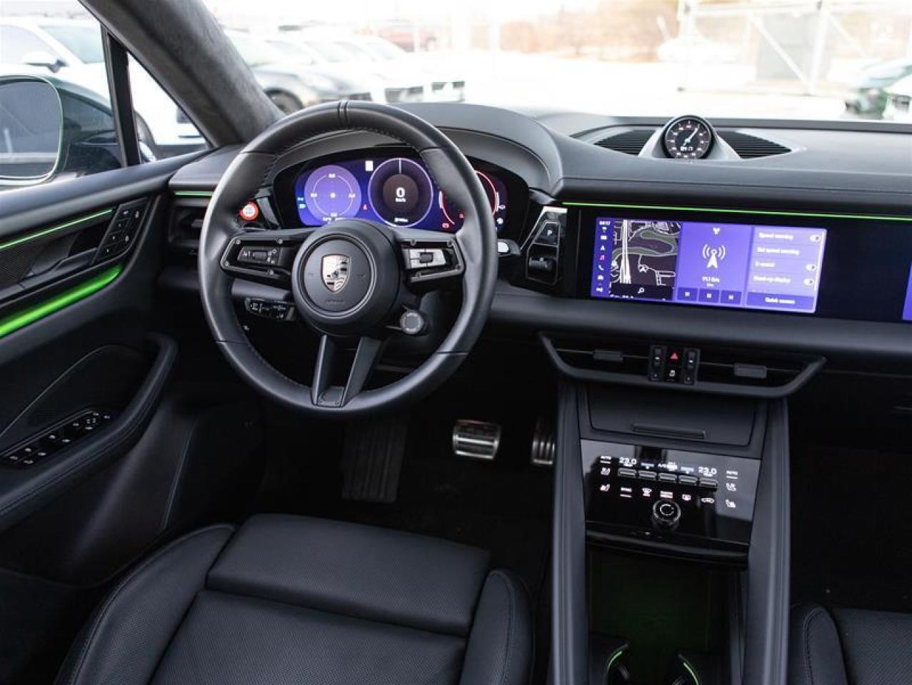 2024 Porsche Macan Electric Turbo AWD Photo