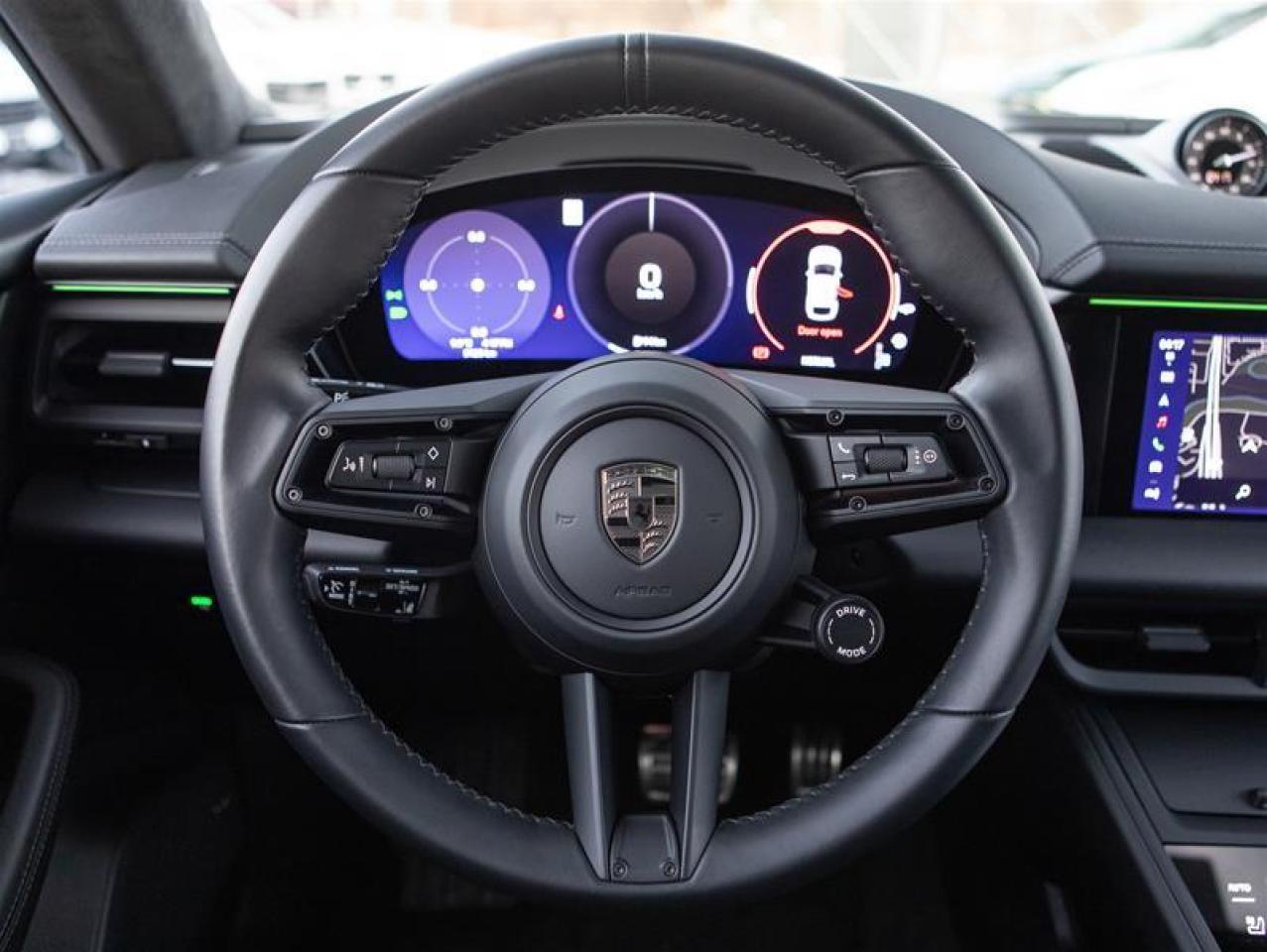 2024 Porsche Macan Electric Turbo AWD Photo