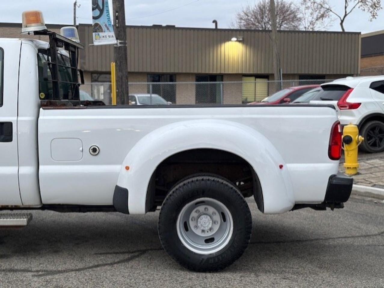 2015 Ford F-350 4WD 6.7L DIESEL-WESTERN SNOW PLOW-DUALLY-ONLY 69KM Photo