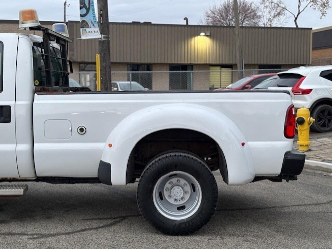 2015 Ford F-350 4WD 6.7L DIESEL-WESTERN SNOW PLOW-DUALLY-ONLY 69KM Photo2