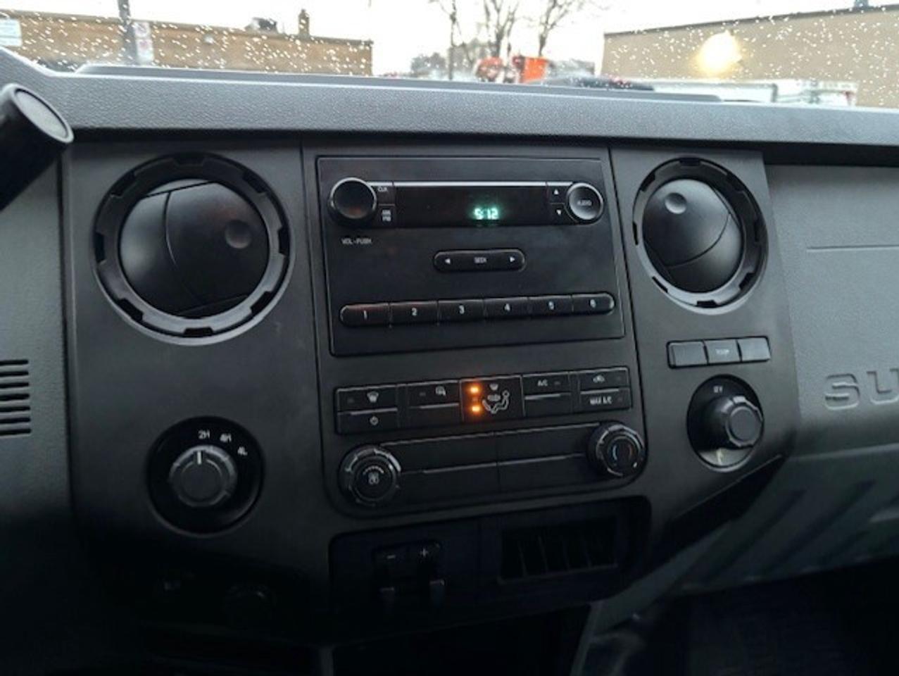 2015 Ford F-350 4WD 6.7L DIESEL-WESTERN SNOW PLOW-DUALLY-ONLY 69KM Photo