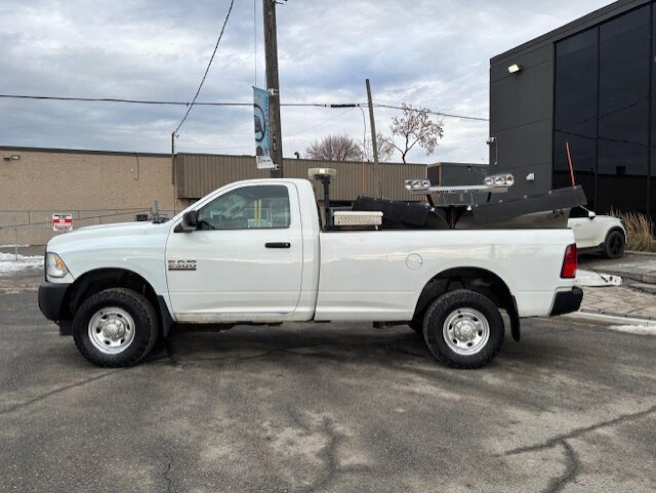2014 RAM 2500 4WD SNOW DOGG V SNOW PLOW-ONLY 113KM-CERTIFIED! Photo