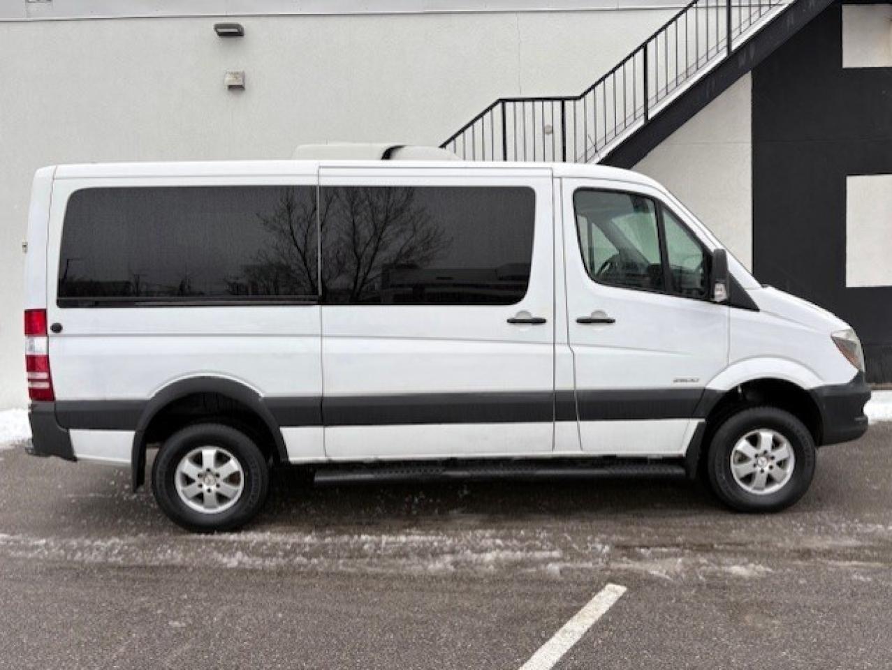 2015 Mercedes-Benz Sprinter AWD 2500 V6 **12 PASSENGER** 3 TO CHOOSE-CERTIFIED Photo